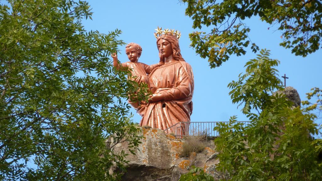 Le Gite Du Velay Bains Экстерьер фото